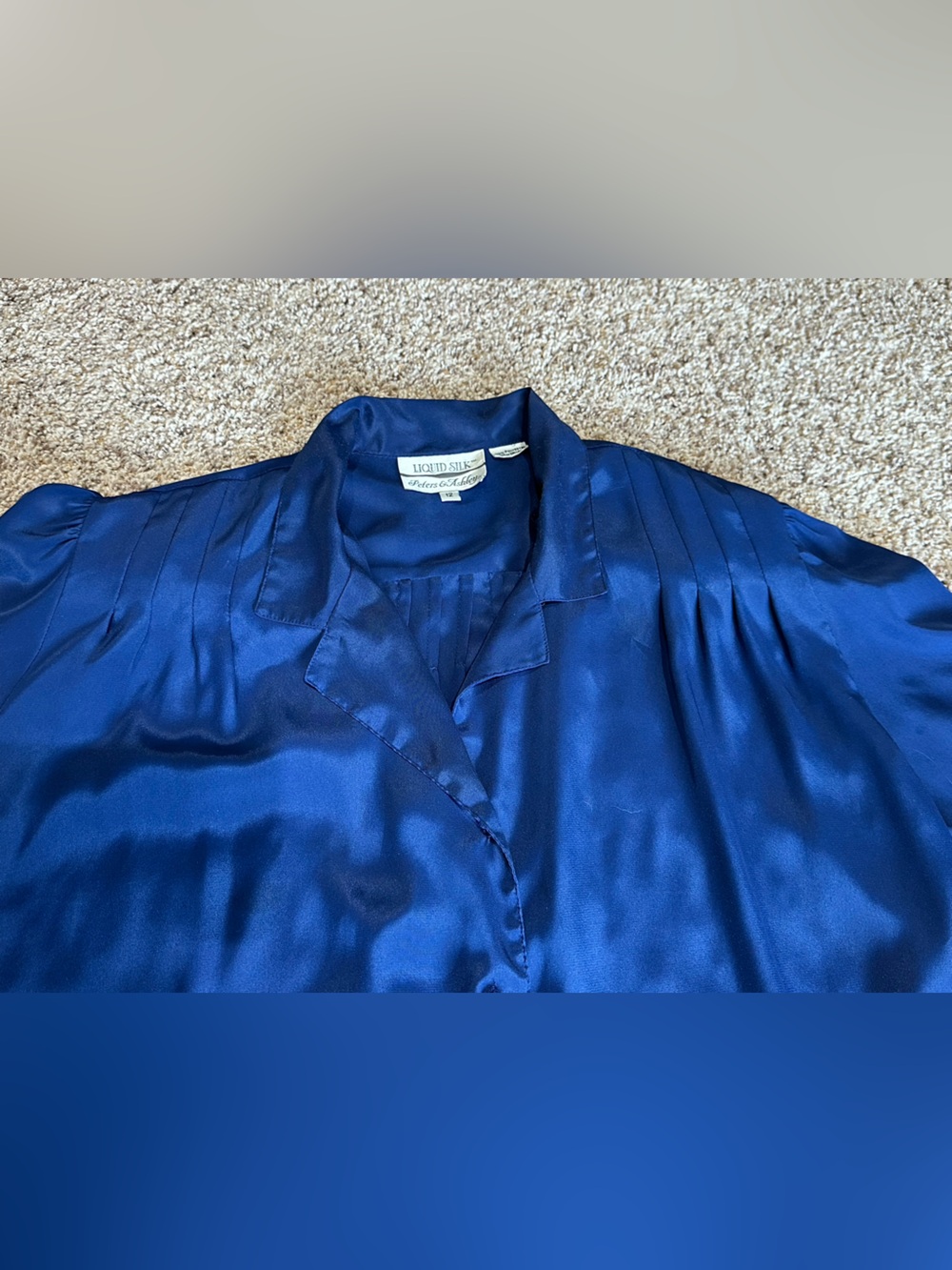 Vintage 1980’s Liquid Silk Peter’s & Ashley blouse - Picture 1 of 9